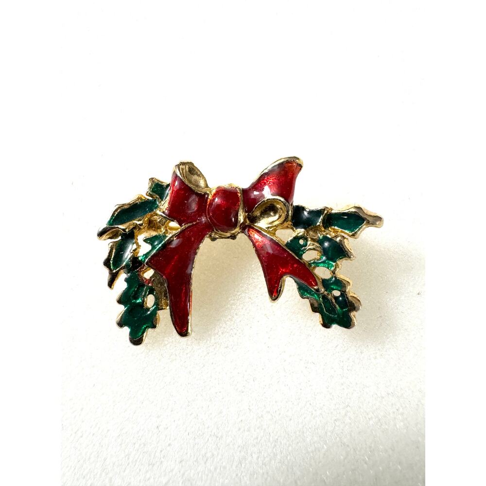 Christmas Wreath Swag Holiday Pin Brooch